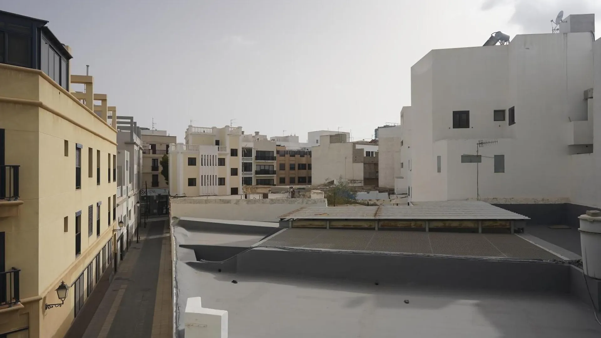 Rooms & Suites Loft 2F Deluxe Edition Arrecife Spagna